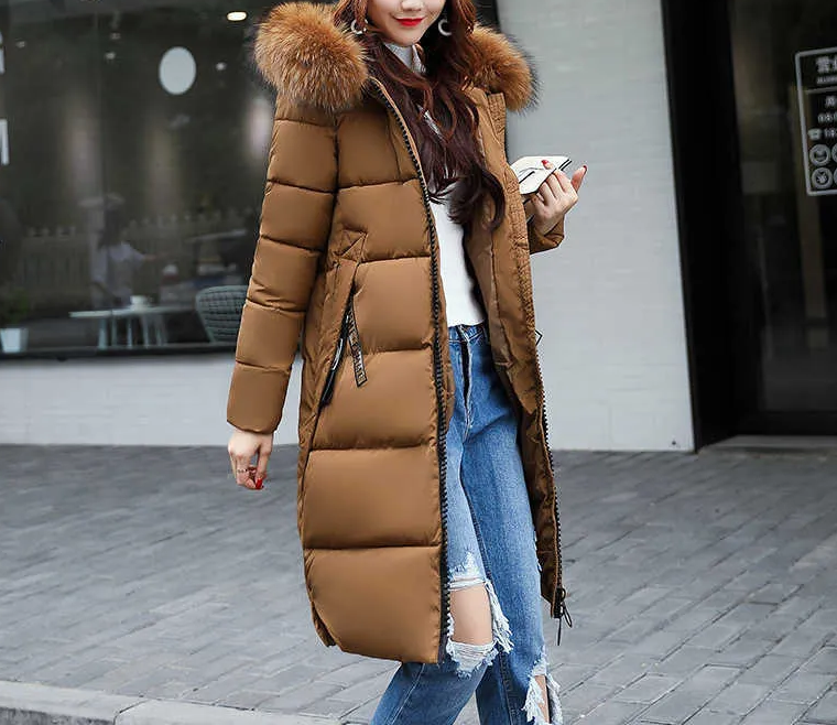 Eastern famlende konkurs Freya - Lang frakke med pelskrave
